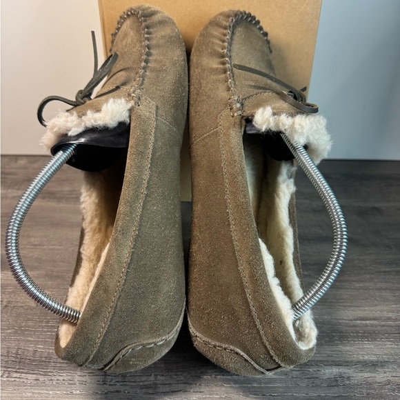 UGG Plush Suede Moccasin Wool Loafers Col: Dry Leaf Mens 11 - Picture 6 of 9